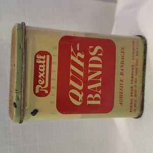 Vtg Rexall Quik-Bands Adhesive Bandages Tin